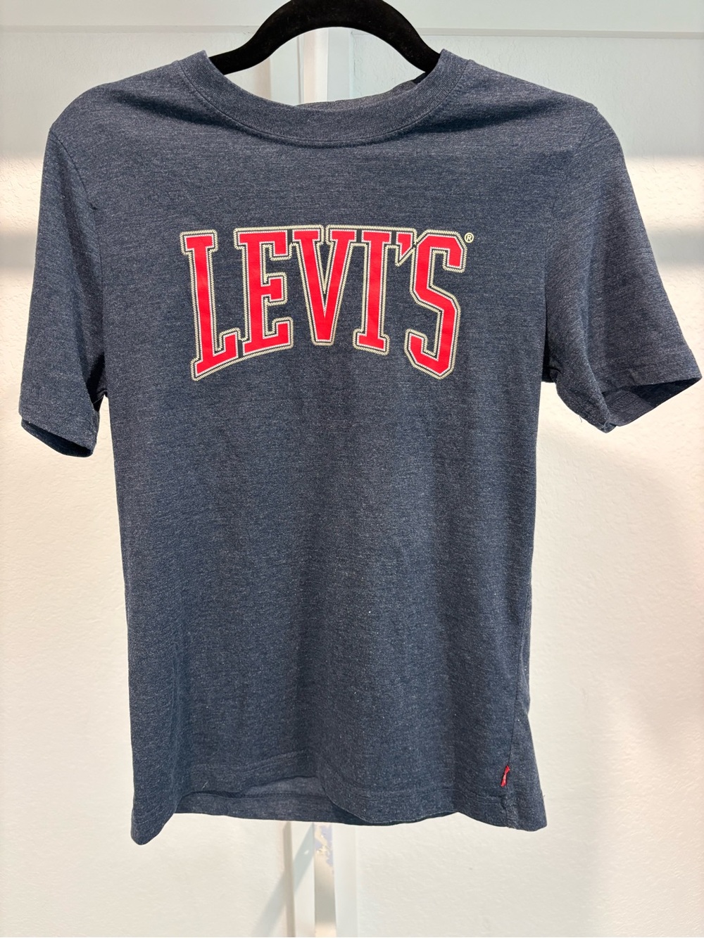 Levi's Kids Navy Graphic Logo T-Shirt - Size 10/12 EUC